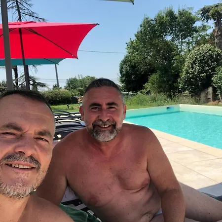 Bears N Breakfast 4* קונדום