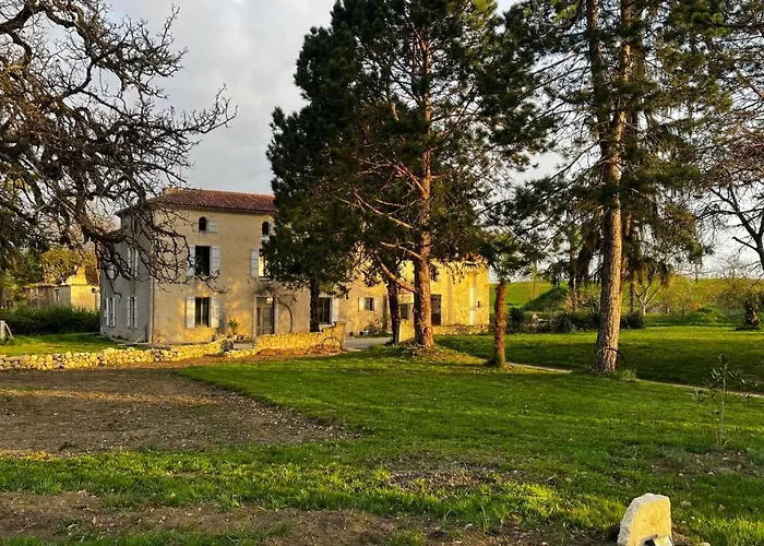 Bears N Breakfast 4*