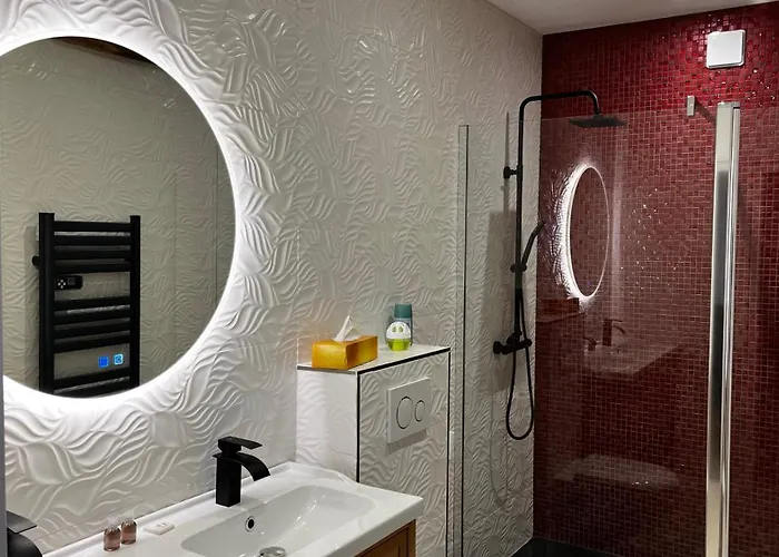 Bed & Breakfast Bears N Breakfast Condom