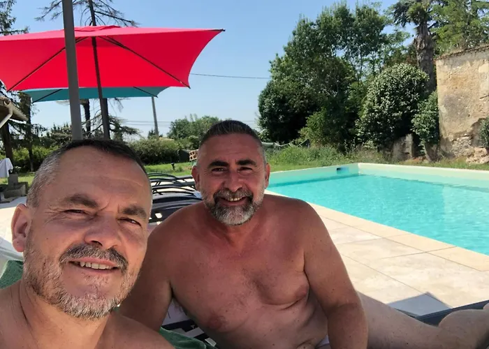 Bears N Breakfast 4* Condom